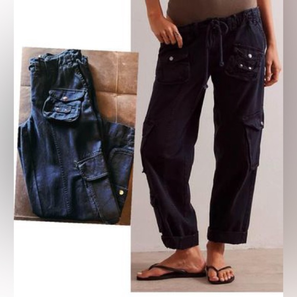 Free People Tahiti Cargo Pants Navy Size small NWT